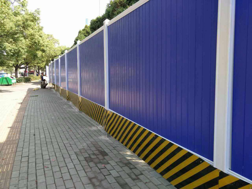 PVC圍擋 (2) PVC圍擋 (2)